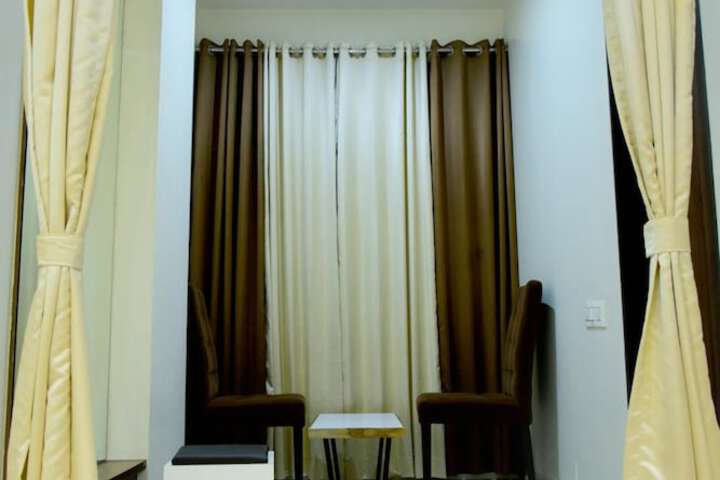 Room 23 of 43