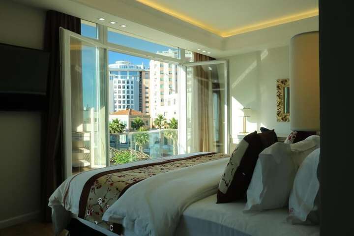 Room 12 of 29