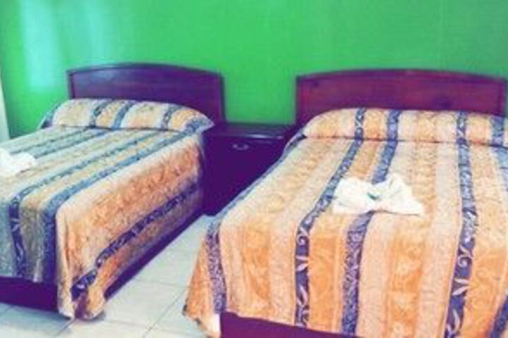 Room 8 of 38