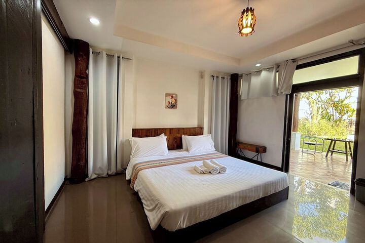 Room 10 of 60