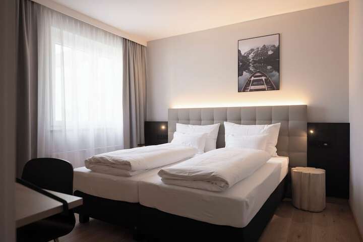 Room 30 of 70