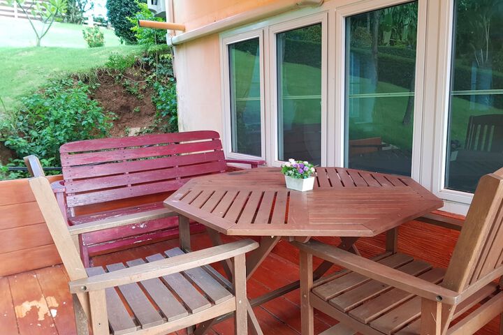 Terrace/Patio 25 of 27