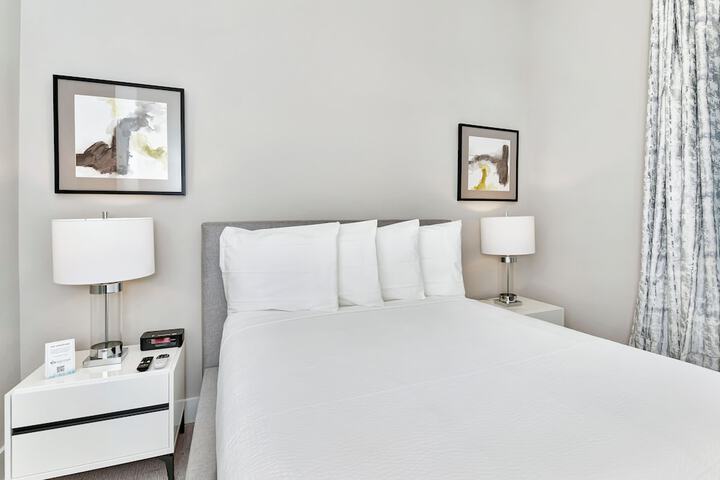Room 25 of 110