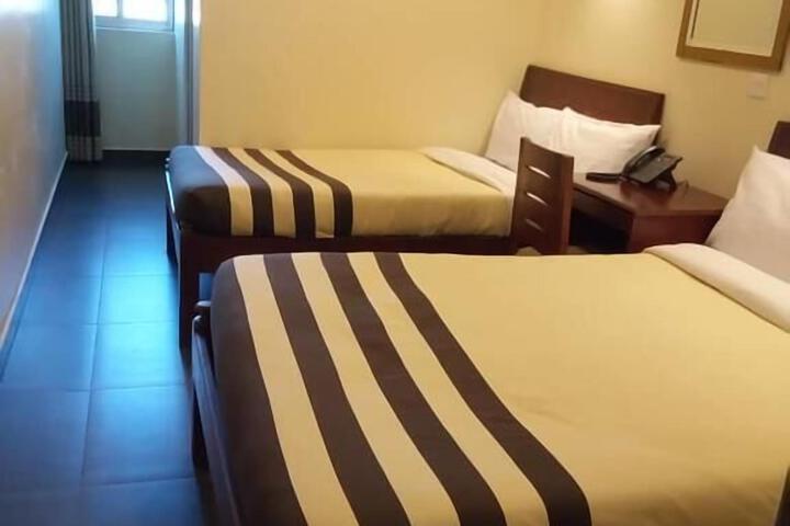 Room 17 of 21