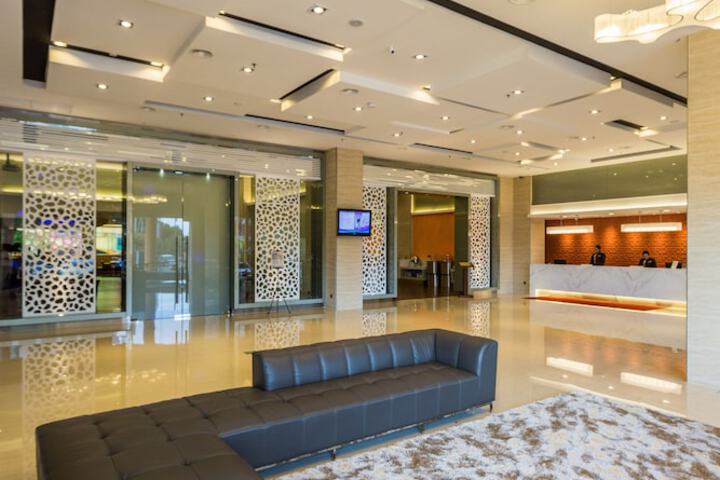 Hotel 2 of 33