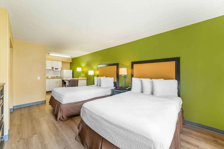 Studio 2 Double Beds (3 of 7)