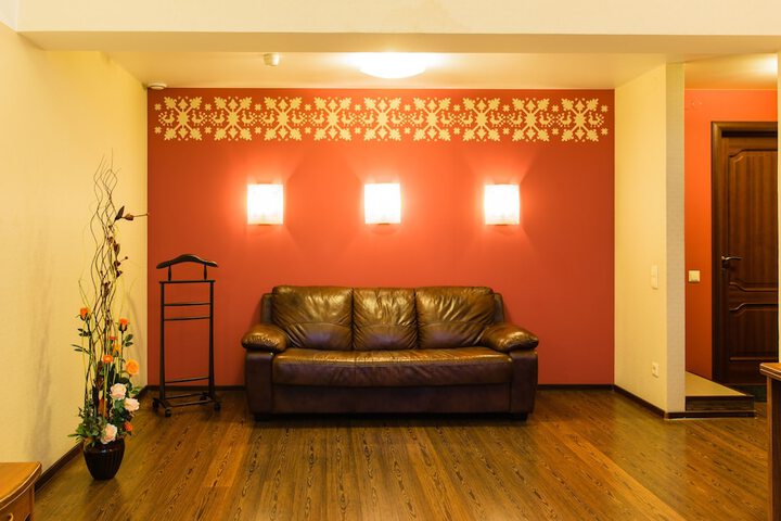 Room 25 of 58