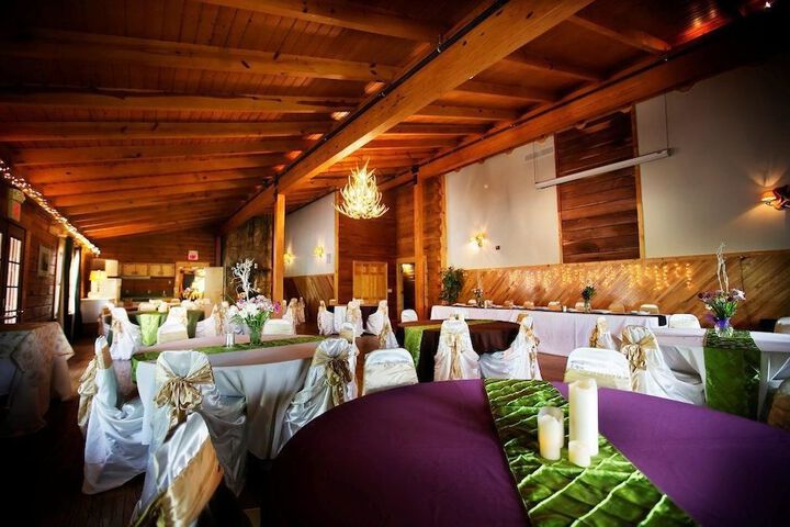 Ballroom/Hall 14 of 31