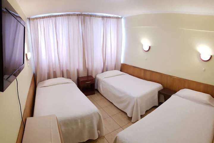 Room 12 of 20