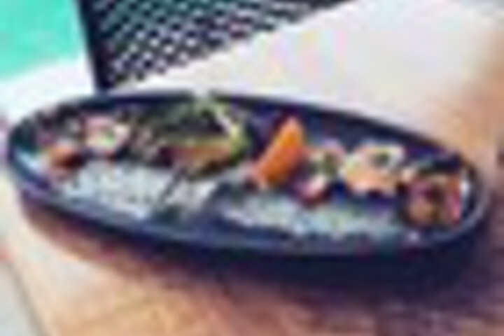 Dining 122 of 159