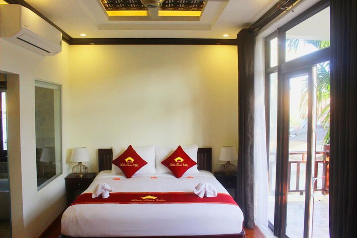 Room 17 of 32