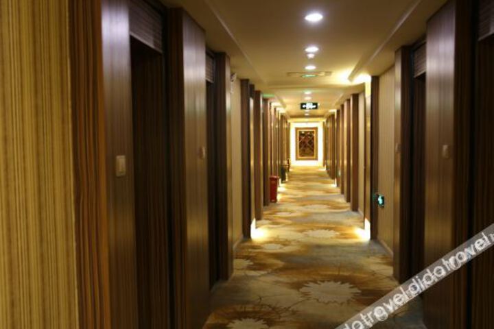 Hotel Interior 12 of 27