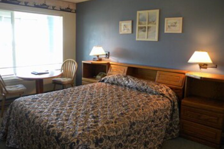 Room 40 of 123