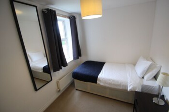 Room 29 of 34