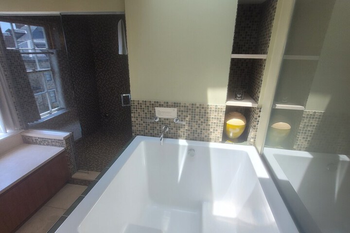 Room 54 of 91