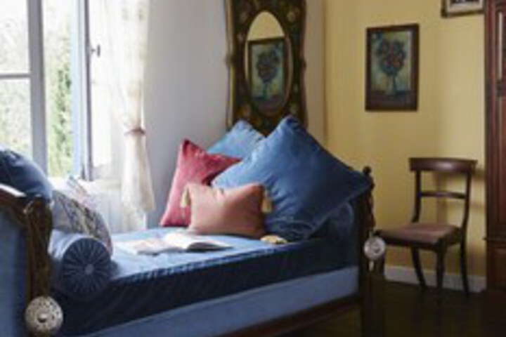 Room 15 of 33