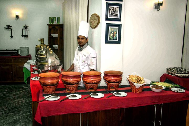Dining 44 of 65