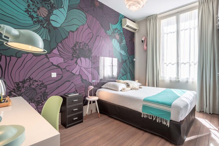 Room 34 of 66