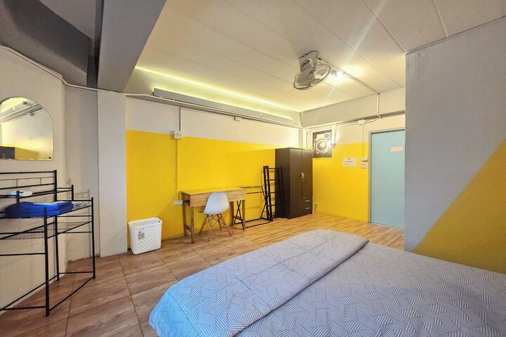 Room 20 of 94