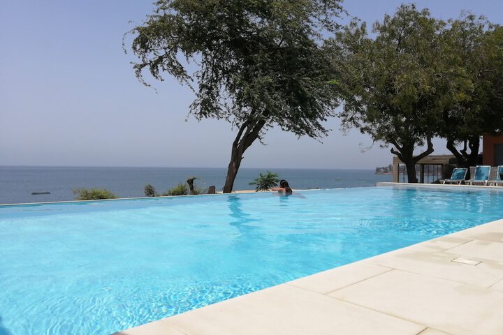 Pool 24 of 44