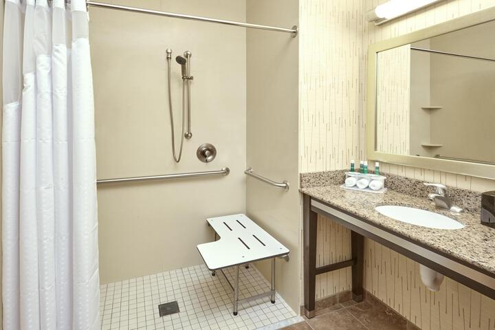 Double Accessible (2 of 2)