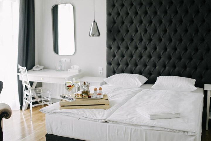 Room 30 of 67