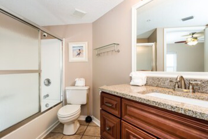 Room 5 of 32