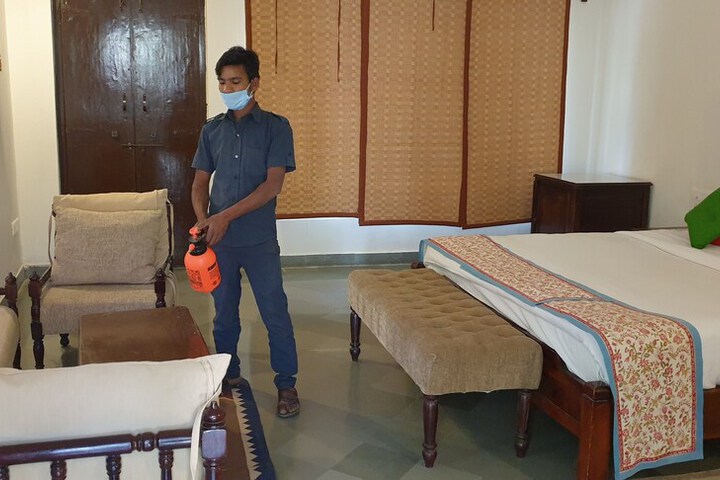 Room 7 of 27