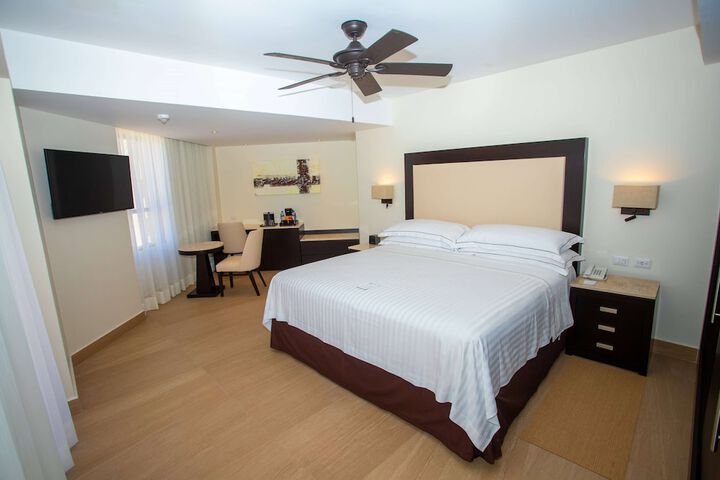 Room 22 of 101