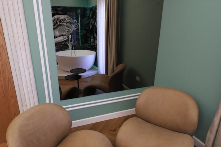 Room 12 of 58