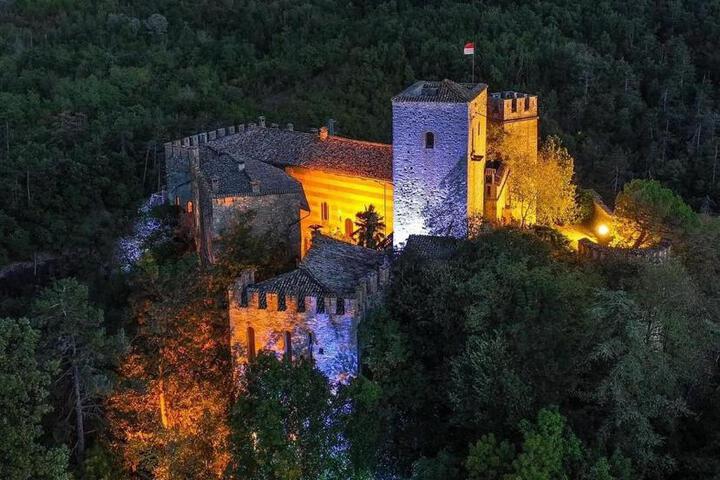 Torre del Barbagianni - Castello di Gropparello