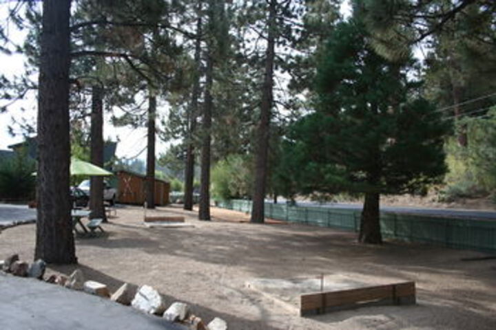 Property Grounds 30 of 34