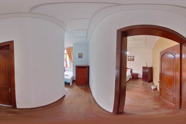 Room 22 of 42
