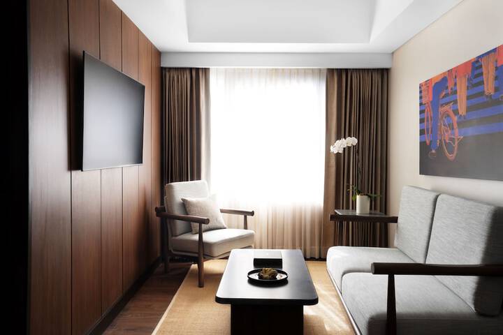 Room 22 of 49