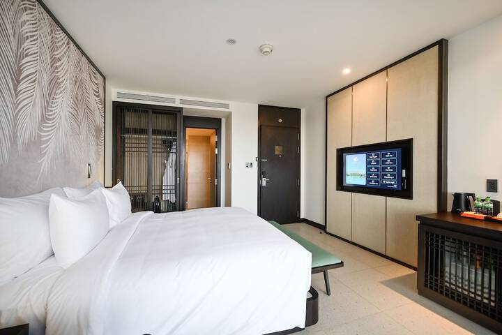 Room 30 of 138