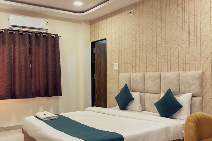 Room 21 of 55