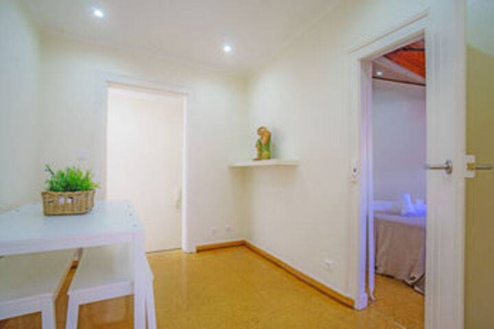 Room 85 of 147