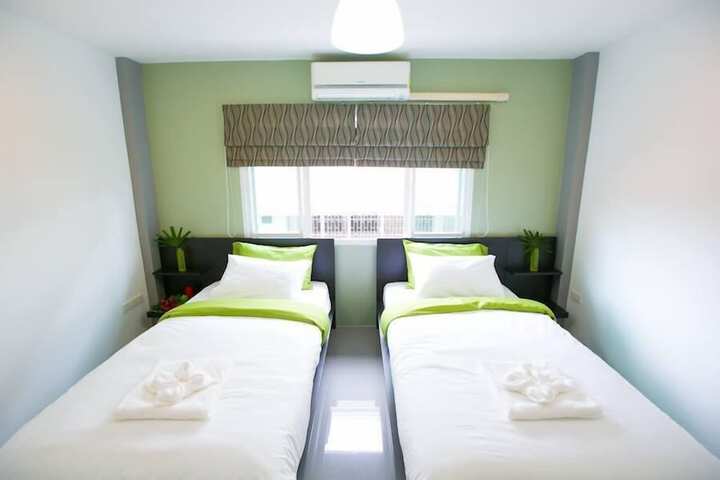 Room 6 of 47