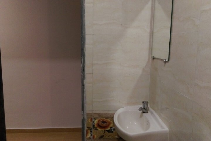 Room 20 of 25