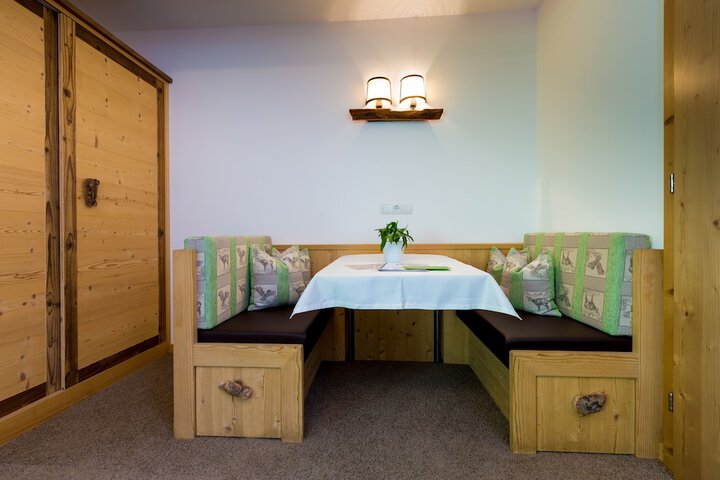 Room 21 of 71