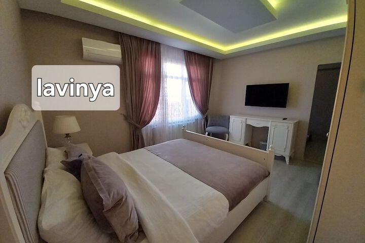Room 53 of 110