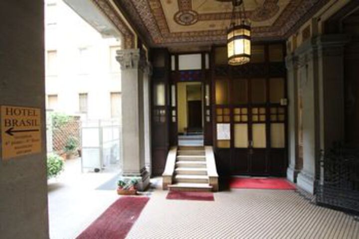 Hotel 4 of 40