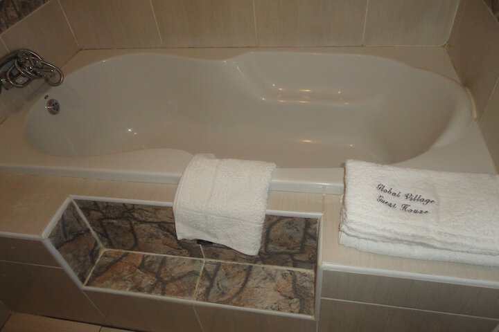 Room 21 of 42
