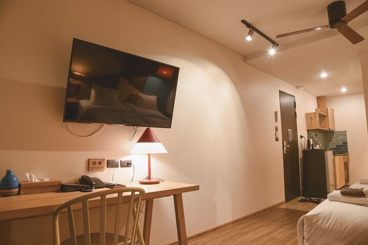Room 42 of 72