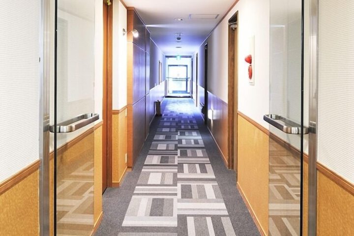 Ballroom/Hall 49 of 58