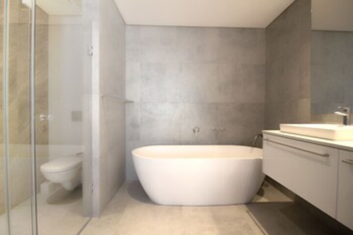 Room 4 of 24
