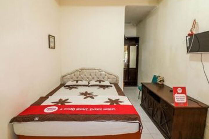 Room 25 of 79
