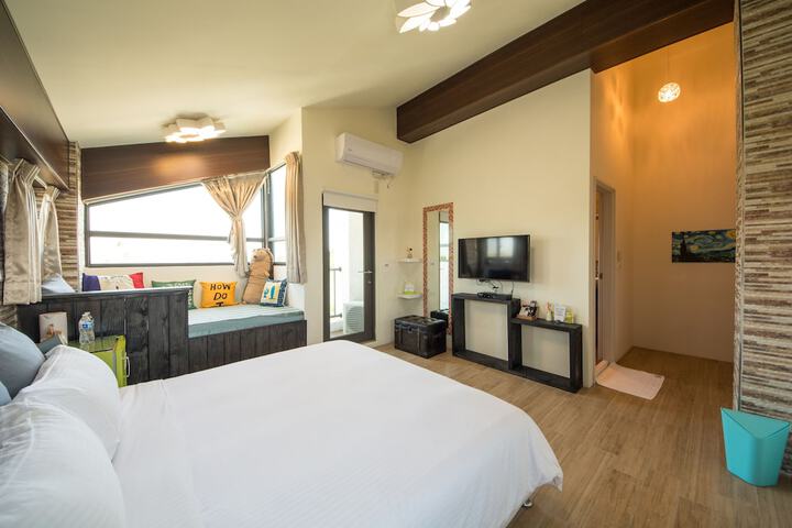 Room 34 of 38