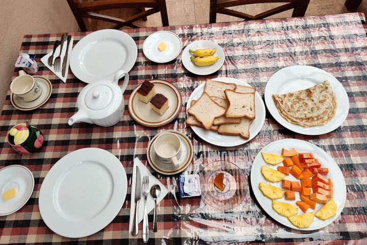 Dining 13 of 25