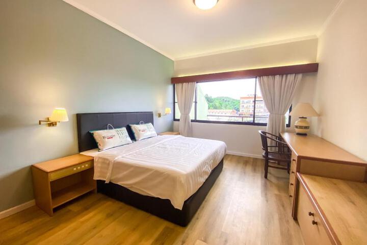 Photo of Luxury Modern 18°C Coptorne Hotel Apartment